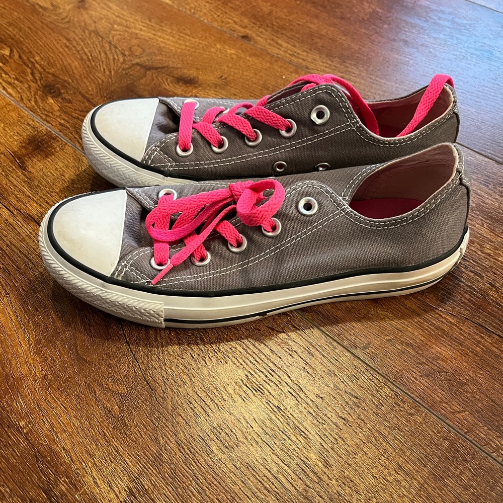 Converse - Picture 4 of 8